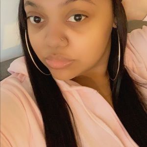 Meet your Posher, Arelyne